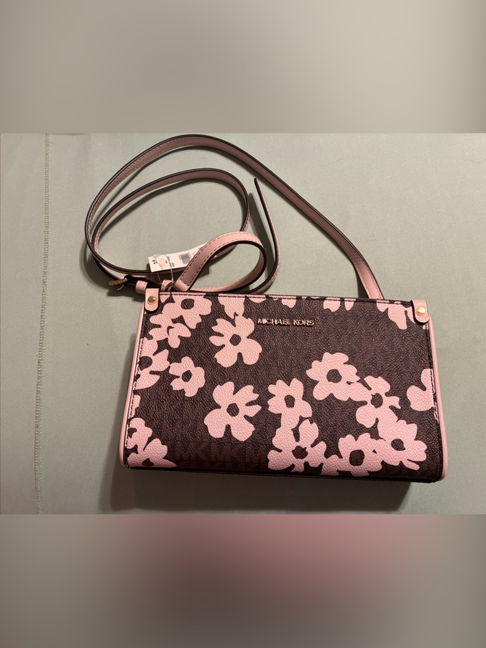 Me Chanel kors ladies maple crossbody purse